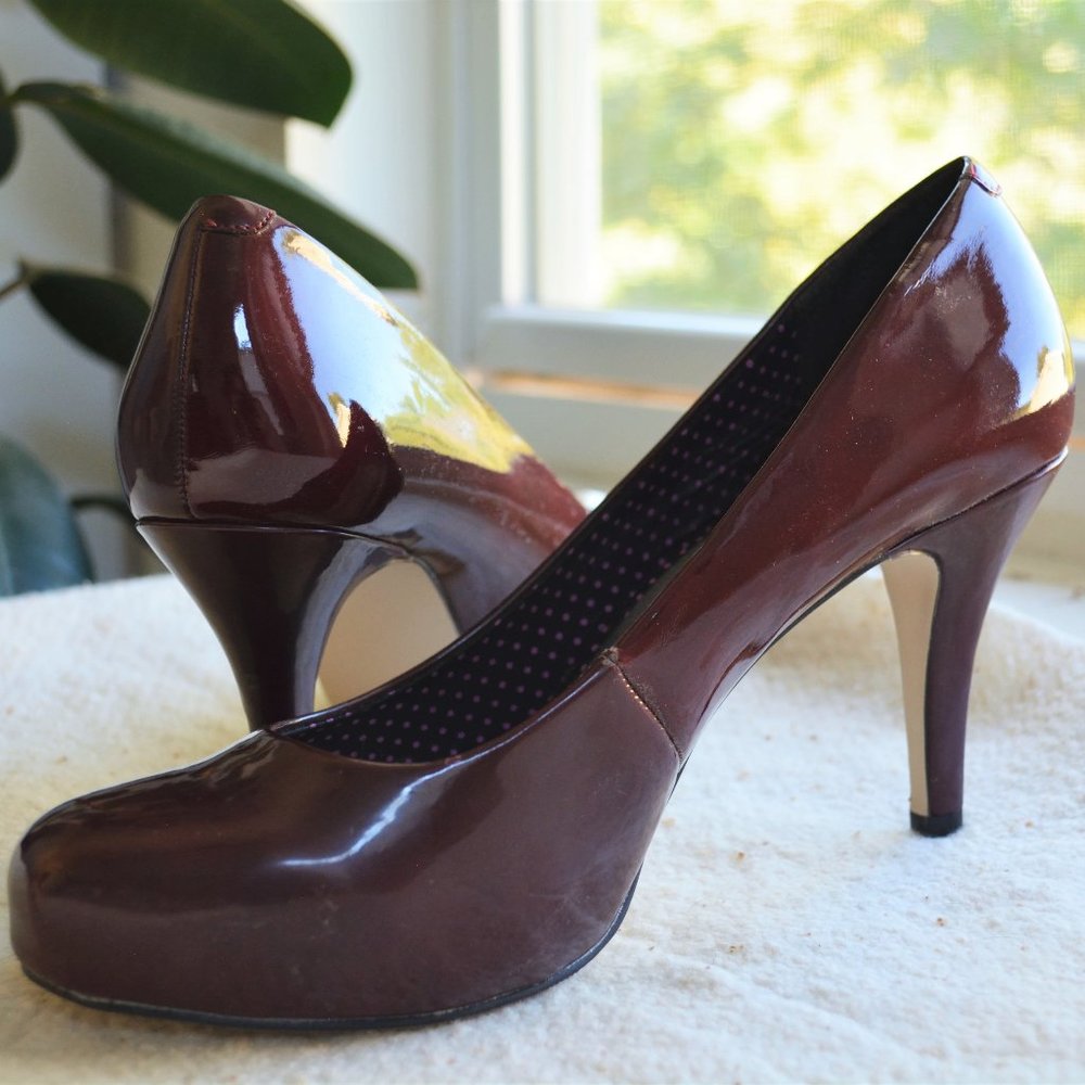 BOGO!!! Madden Girl Getta Platform Pump, Wine 8.5